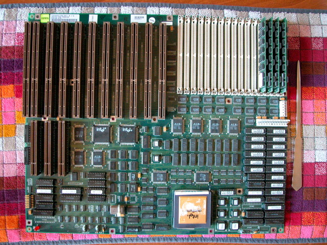 Unisys motherboard Intel P5 66 MHz EISA + 3 VLB